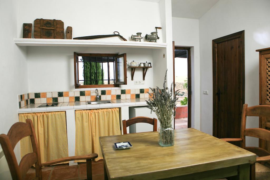 Cortijo Nuevo Alojamiento Rural Cuevas del Becerro Room photo
