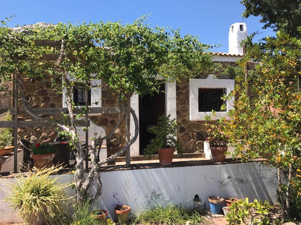 Cortijo Nuevo Alojamiento Rural Cuevas del Becerro Exterior photo